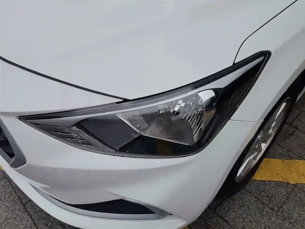 Hyundai Elantra 2020 — фото 24