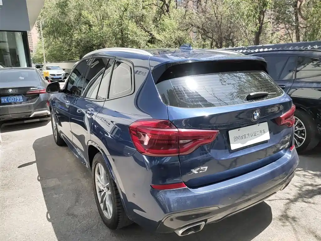 BMW X3 2018 — фото 9