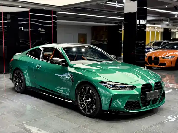 BMW M4 2023