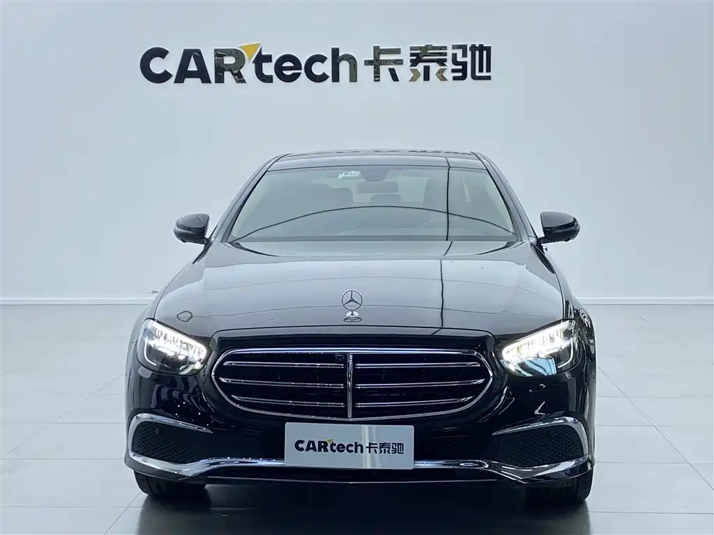 Mercedes-Benz E-Class 2023 — фото 2