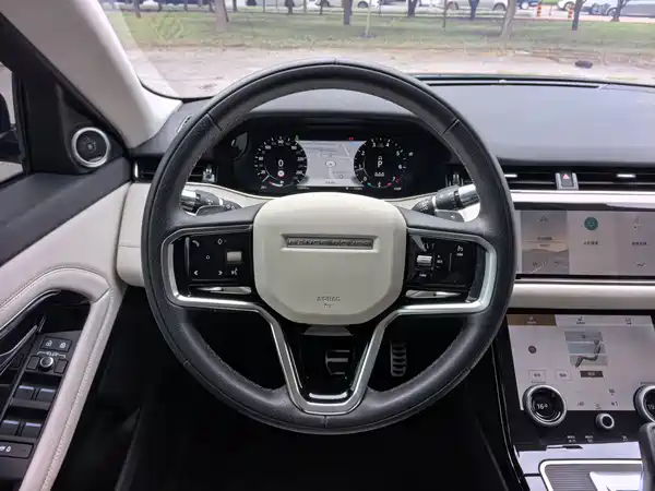 Land Rover Range Rover Evoque 2022