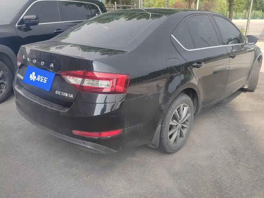 Skoda Octavia 2023