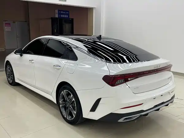 Kia K5 2021