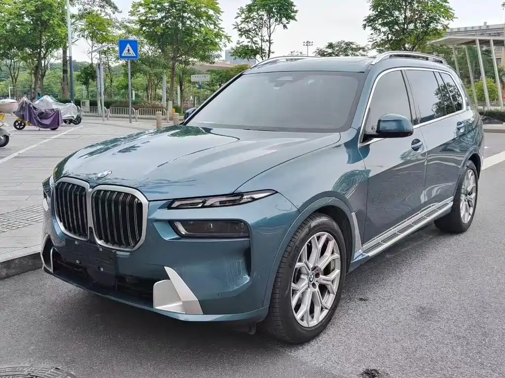 BMW X7 2024 — фото 1