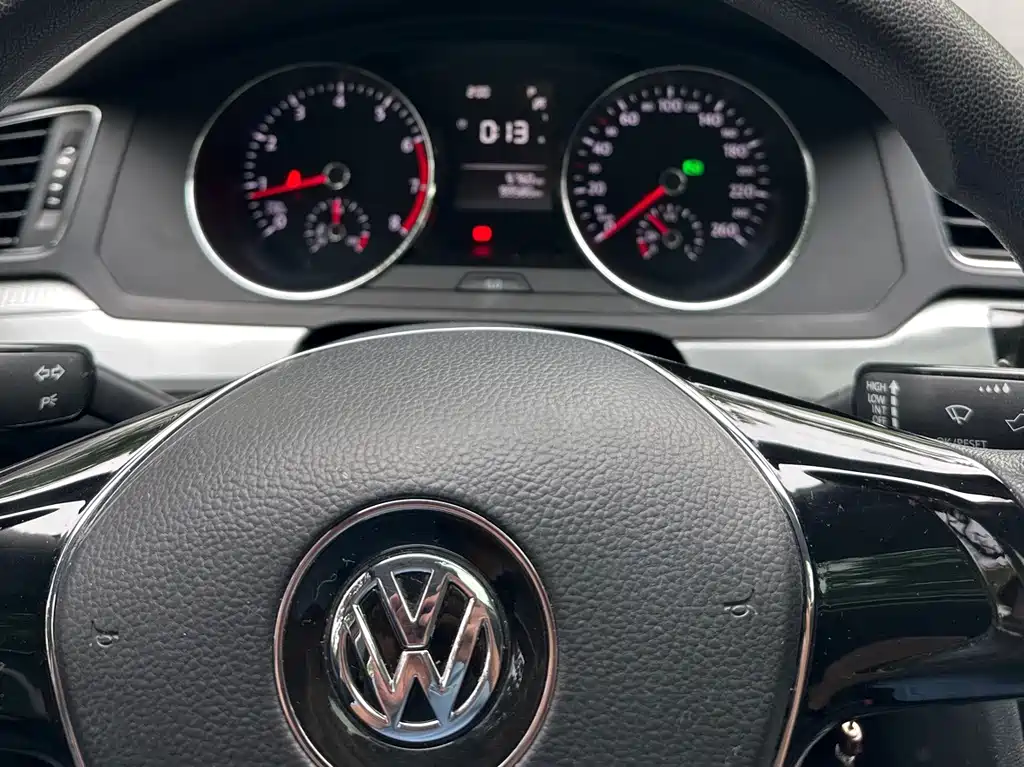 Volkswagen Lamando 2018 — фото 12