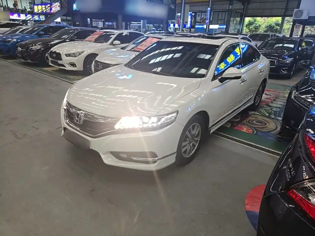 Honda Spirior 2015