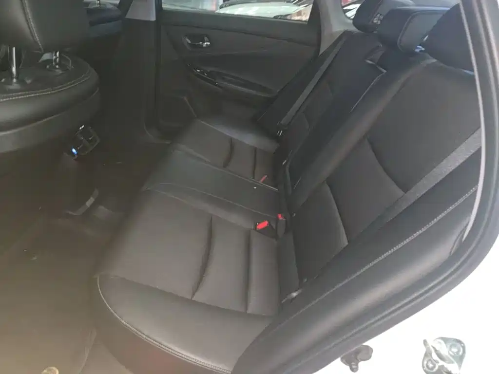 Honda Spirior 2015 — фото 17