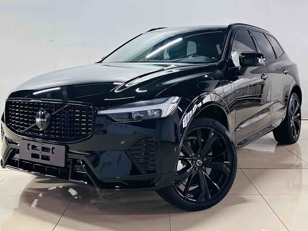 Volvo XC60 PHEV 2025 — фото 1
