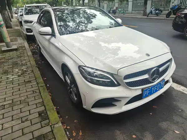 Mercedes-Benz C-Class 2019