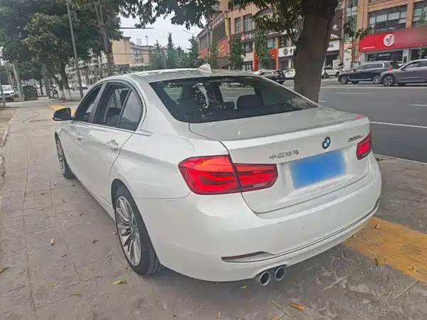BMW 3 Series 2019