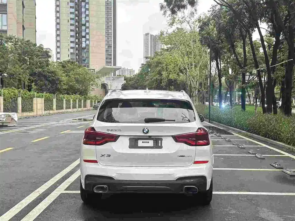 BMW X3 2019 — фото 8