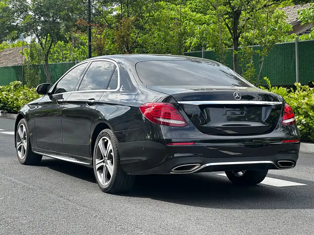 Mercedes-Benz E-Class 2018 — фото 5