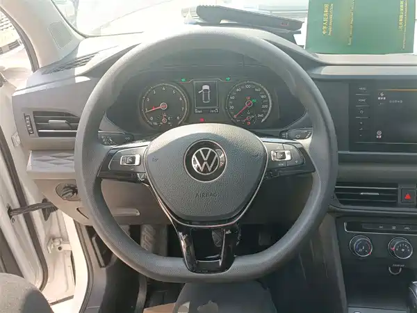 Volkswagen Tharu 2021