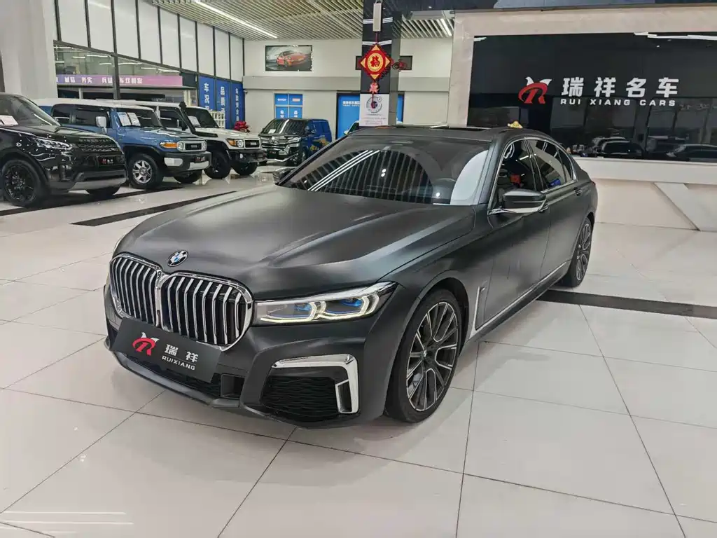 BMW 7 Series 2022 — фото 1
