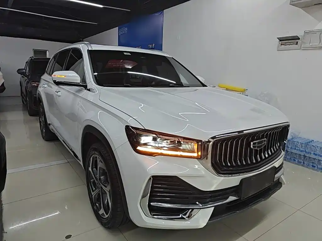Geely Xingyue L 2024 — фото 4