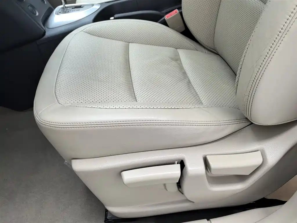 Nissan Qashqai 2010 — фото 20