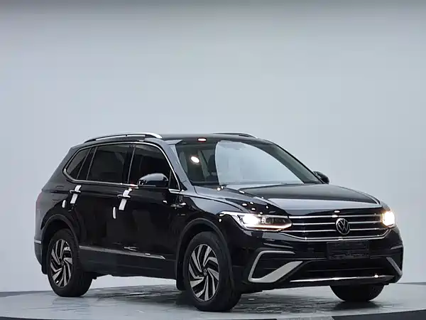 Volkswagen Tiguan L 2023