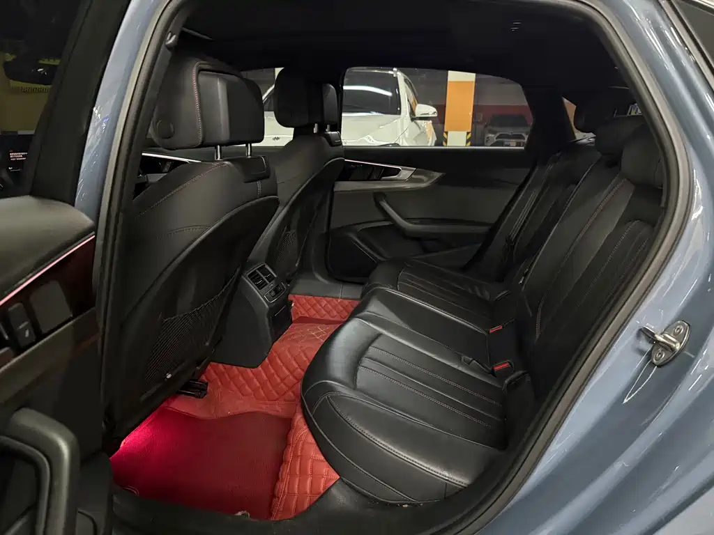 Audi A4L 2022