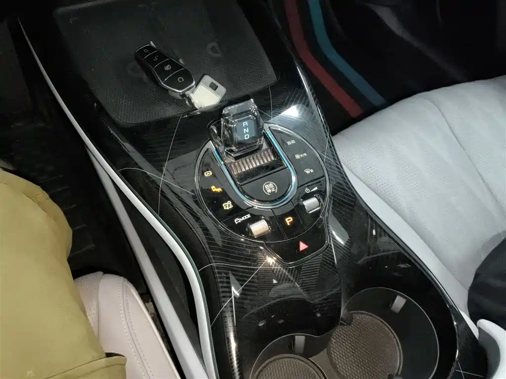 BYD Seal 2023 — фото 14