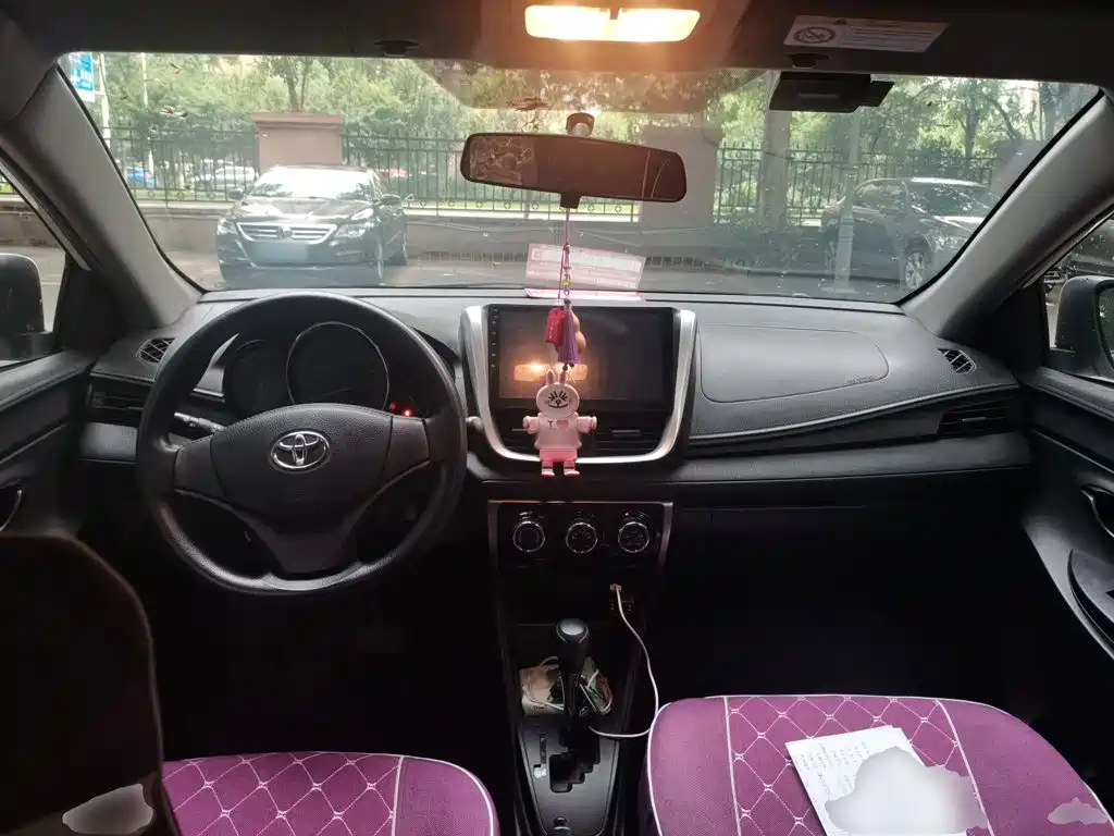 Toyota Yaris L 2017