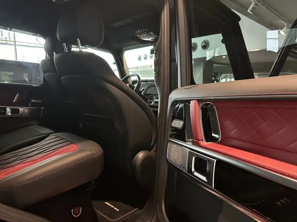 Mercedes-Benz G-Class AMG — фото 11