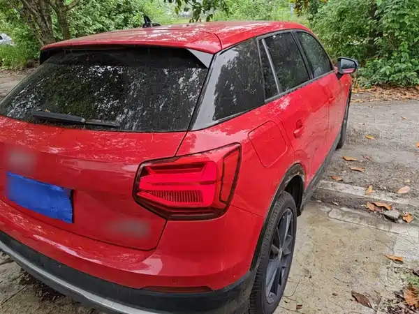 Audi Q2L 2018