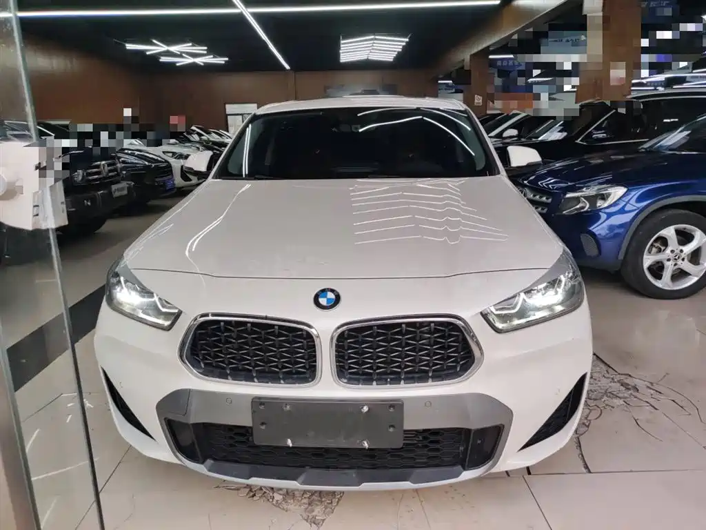 BMW X2 2023 — фото 3