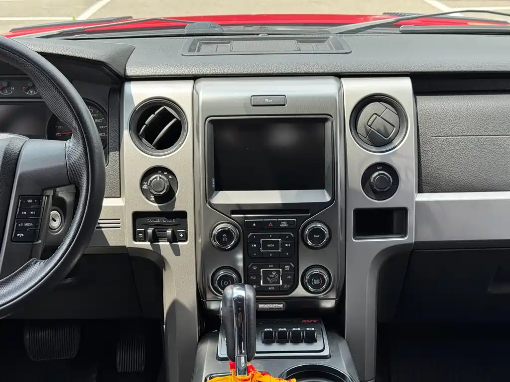 Ford F-150 Raptor 2014 — фото 15