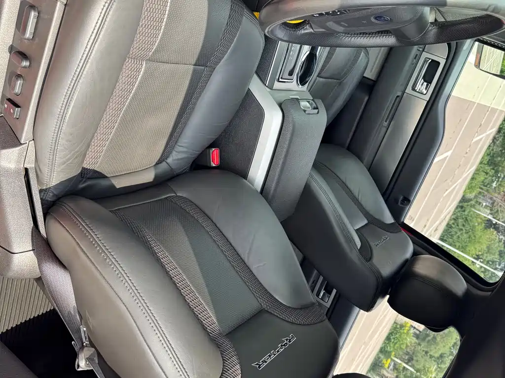 Ford F-150 Raptor 2014 — фото 18