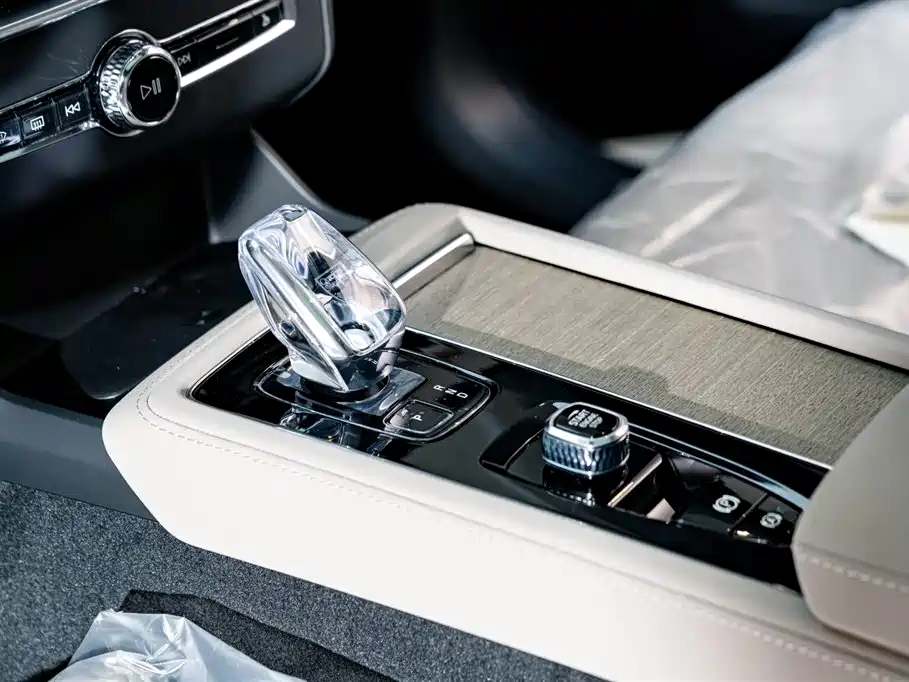 Volvo XC90 PHEV 2026 — фото 12