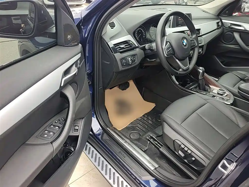 BMW X1 2019 — фото 16