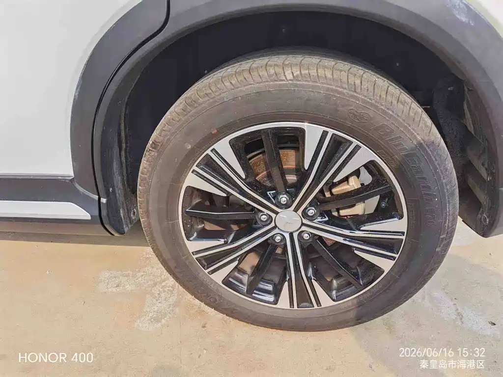 Mitsubishi Eclipse Cross 2020 — фото 13