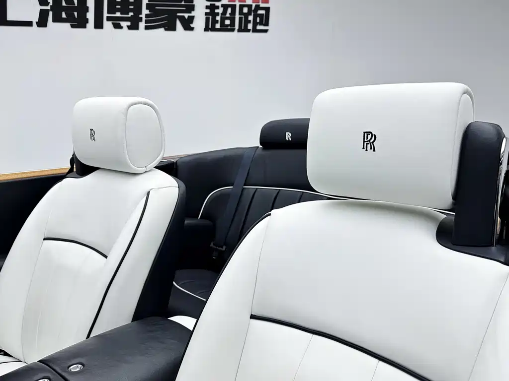 Rolls-Royce Phantom 2011 — фото 17