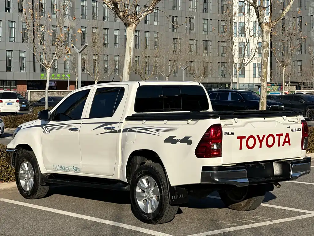 Toyota  2019 — фото 6
