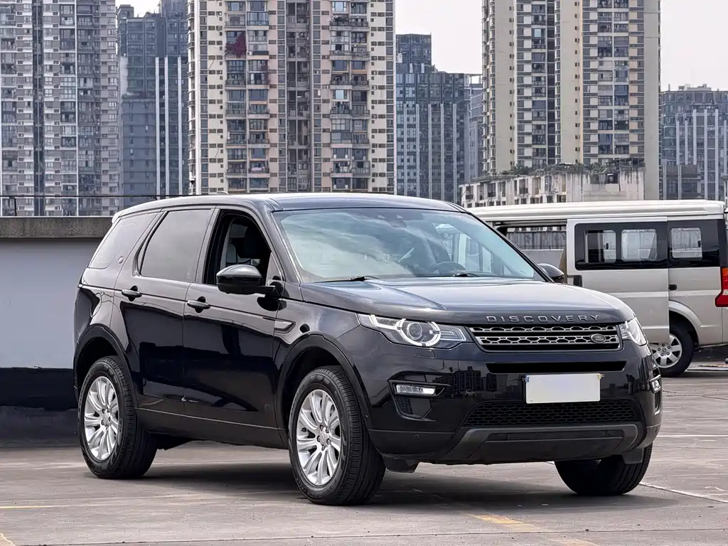 Land Rover Discovery Sport 2018 — фото 2