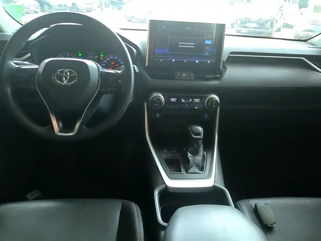 Toyota Wildlander 2020 — фото 10