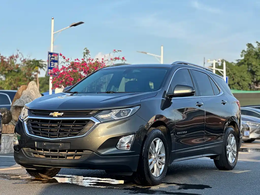 Chevrolet Equinox 2017 — фото 1