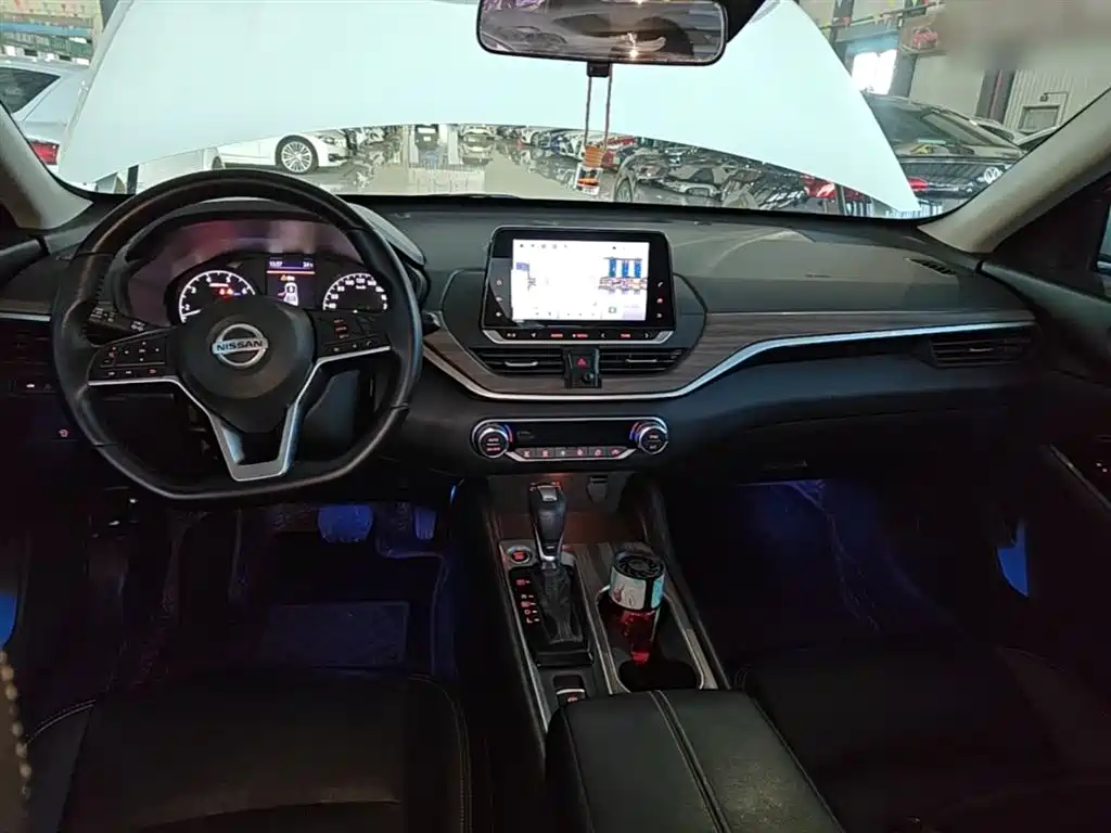 Nissan Teana 2022 — фото 10