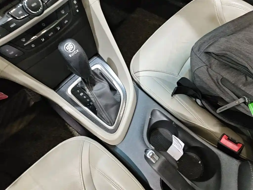 Buick Excelle 2020 — фото 14