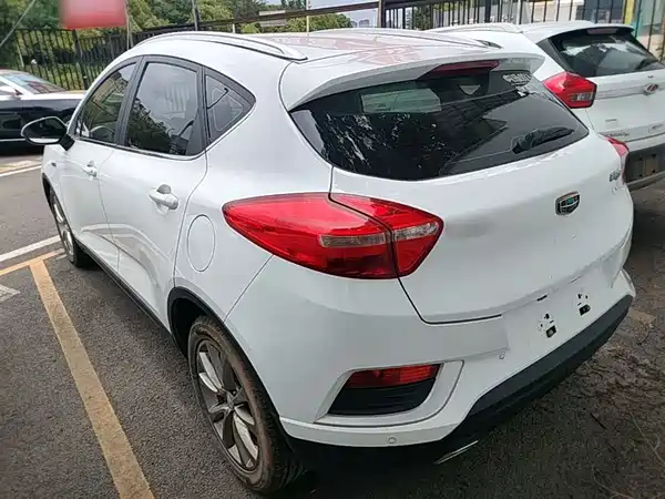 Geely Emgrand GS 2016