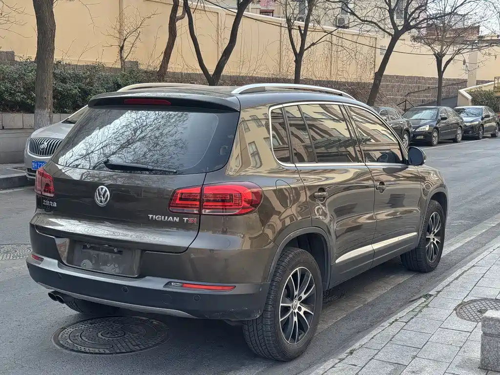 Volkswagen Tiguan 2014 — фото 9
