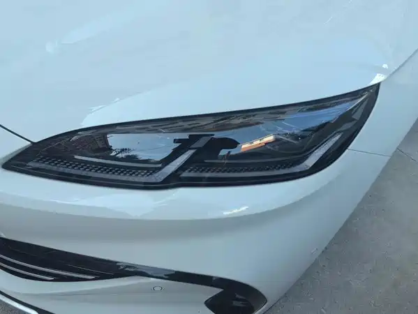 BYD Seal 06 2025