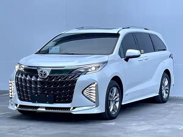 Toyota Sienna 2024