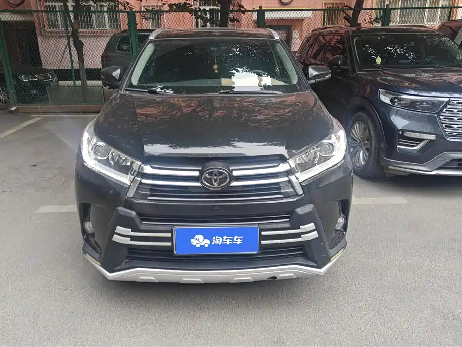 Toyota Highlander 2019 — фото 2