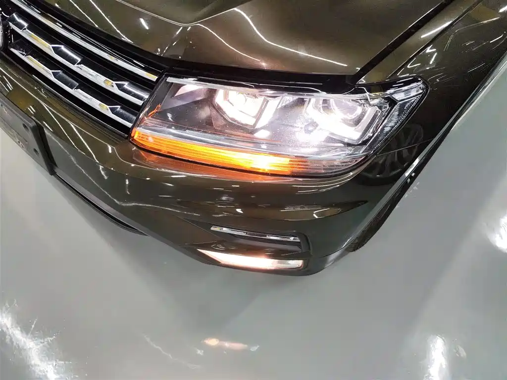 Volkswagen Tiguan L 2019 — фото 24