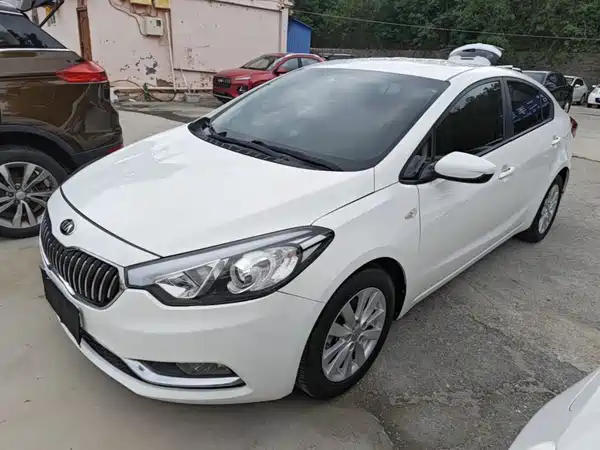 Kia K3 2015