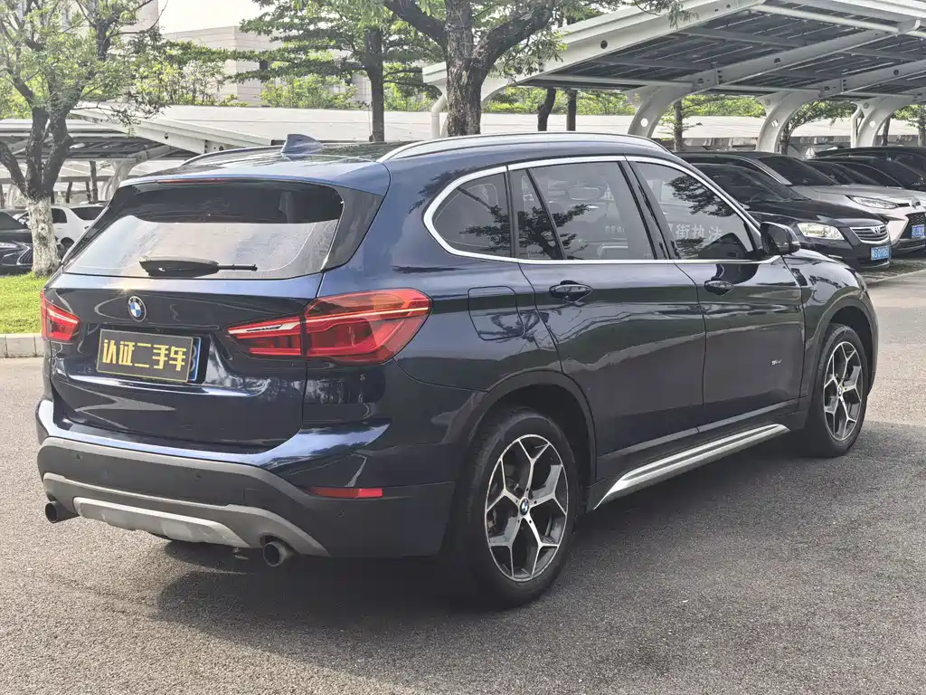 BMW X1 2016 — фото 14