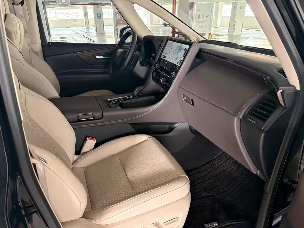 Toyota Alphard 2025 — фото 14