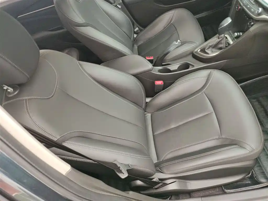 Buick Excelle 2021 — фото 25