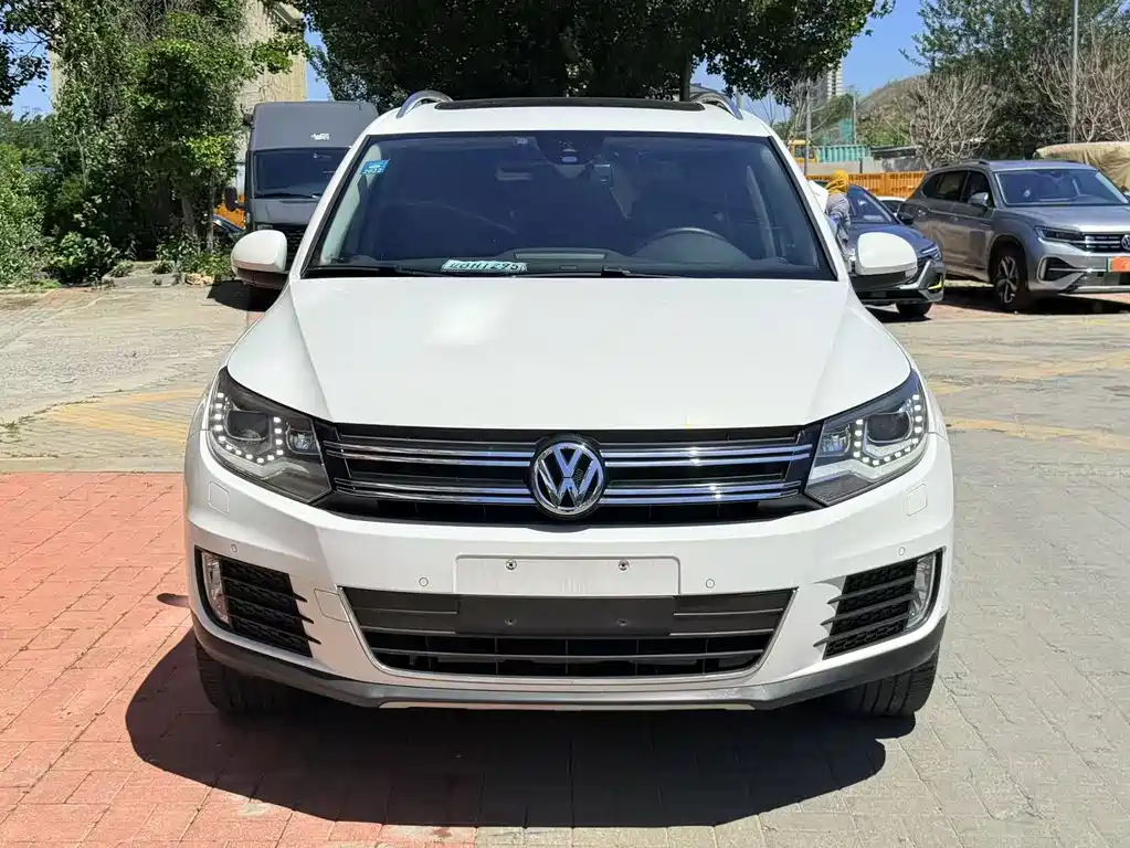 Volkswagen Tiguan 2016 — фото 2